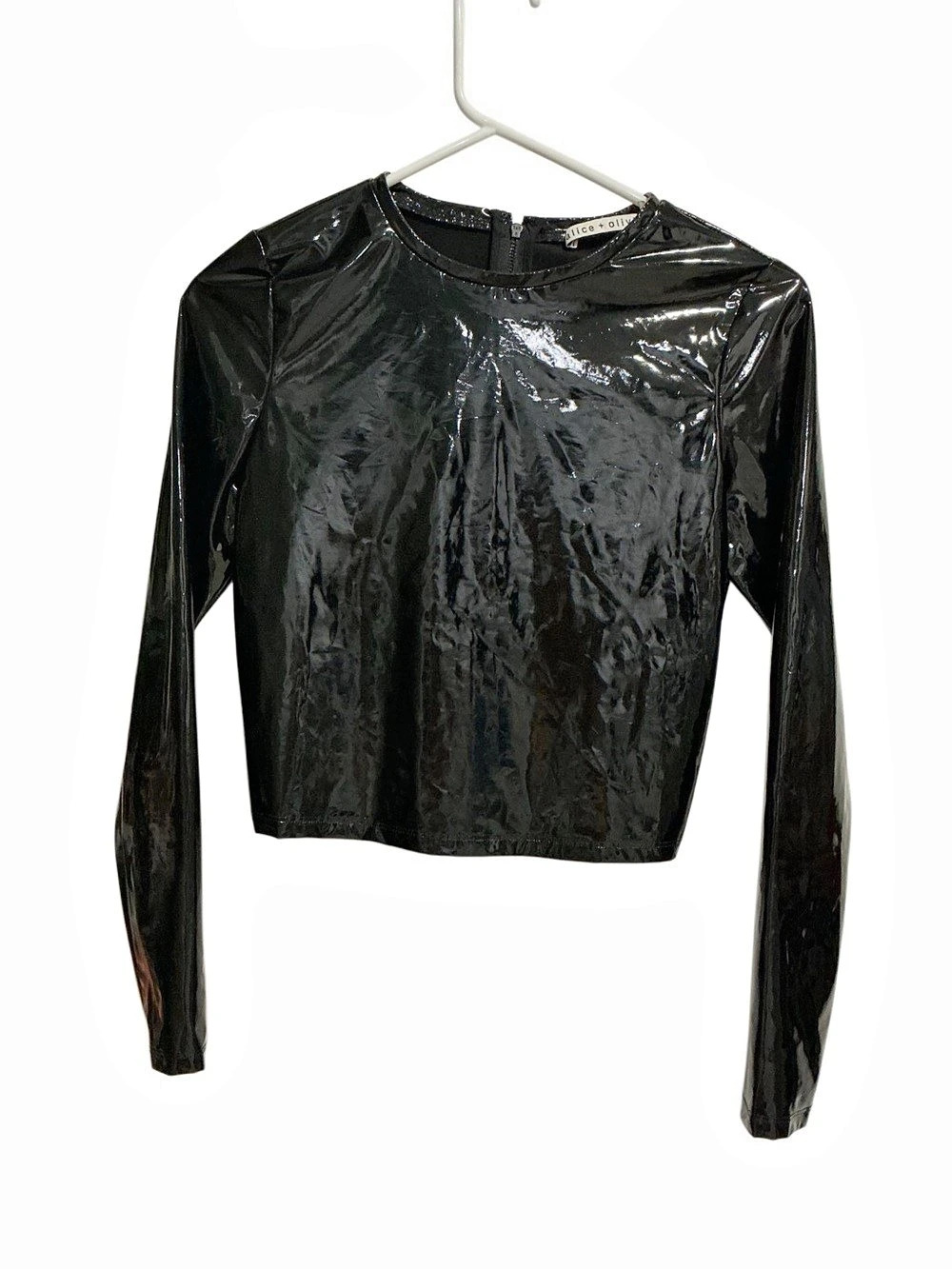 Alice + Olivia Delaunay Vegan Black Patent Leather Crop Top size S/P Long Sleeve